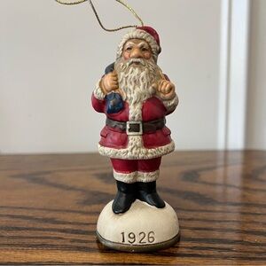 Vintage Memories Of Santa Collection Ornament 1926 Christmas Decor Decor 1989